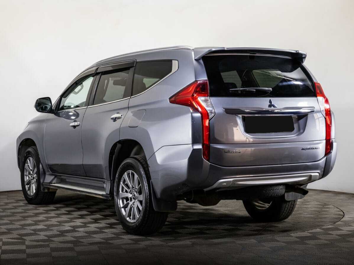 Mitsubishi Pajero Sport 2018 года с пробегом. Фото: #6