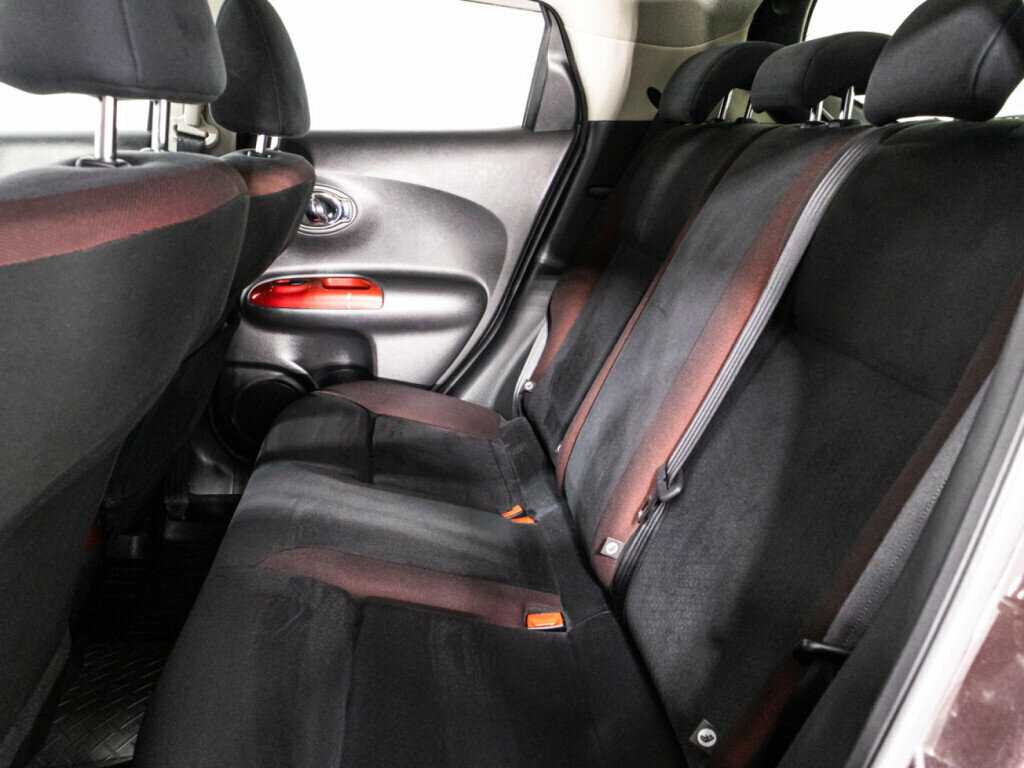 Nissan Juke 2012 года с пробегом. Фото: #9