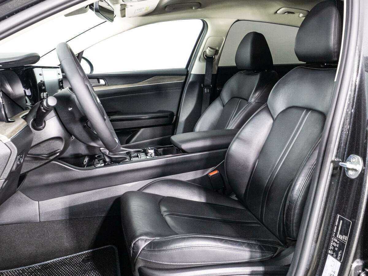 Kia K5 2021 года с пробегом. Фото: #14