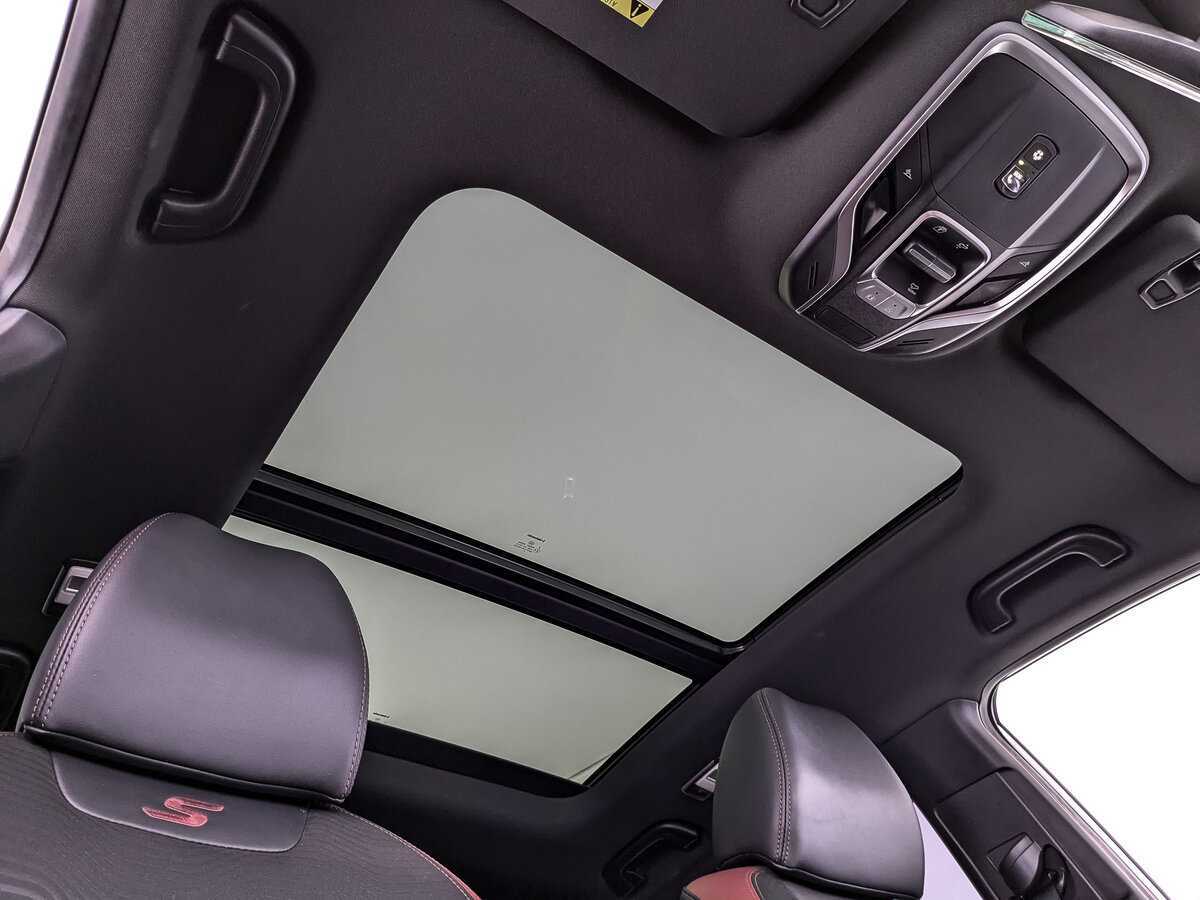 Geely Coolray 2021 года с пробегом. Фото: #18