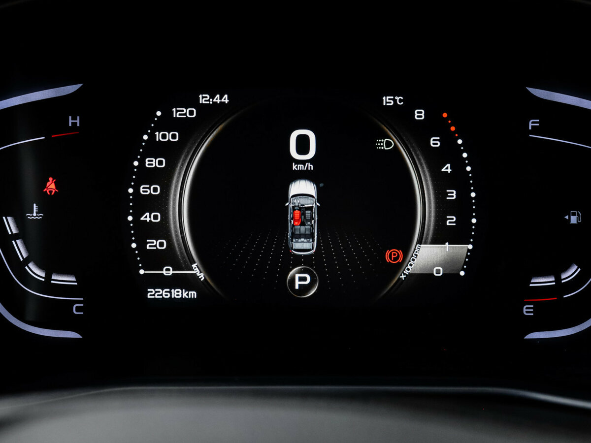 Geely Coolray 2023 года с пробегом. Фото: #10