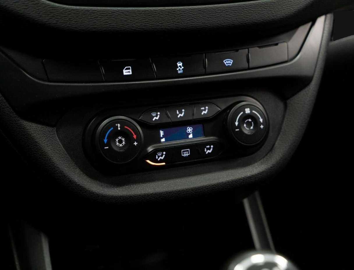 Lada (ВАЗ) Vesta 2019 года с пробегом. Фото: #12