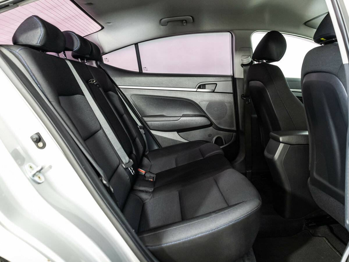 Hyundai Elantra 2016 года с пробегом. Фото: #12