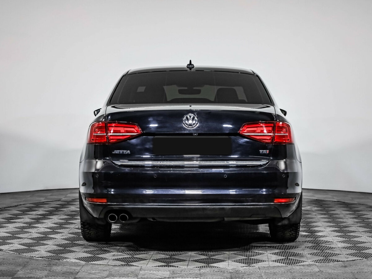 Volkswagen Jetta 2017 года с пробегом. Фото: #4
