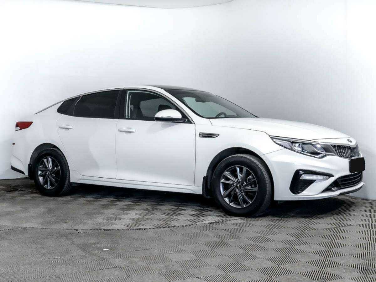 Kia Optima 2018 года с пробегом. Фото: #2