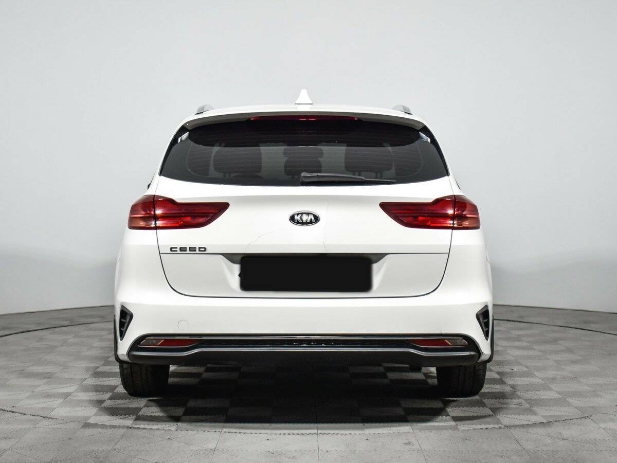 Kia Ceed 2019 года с пробегом. Фото: #4