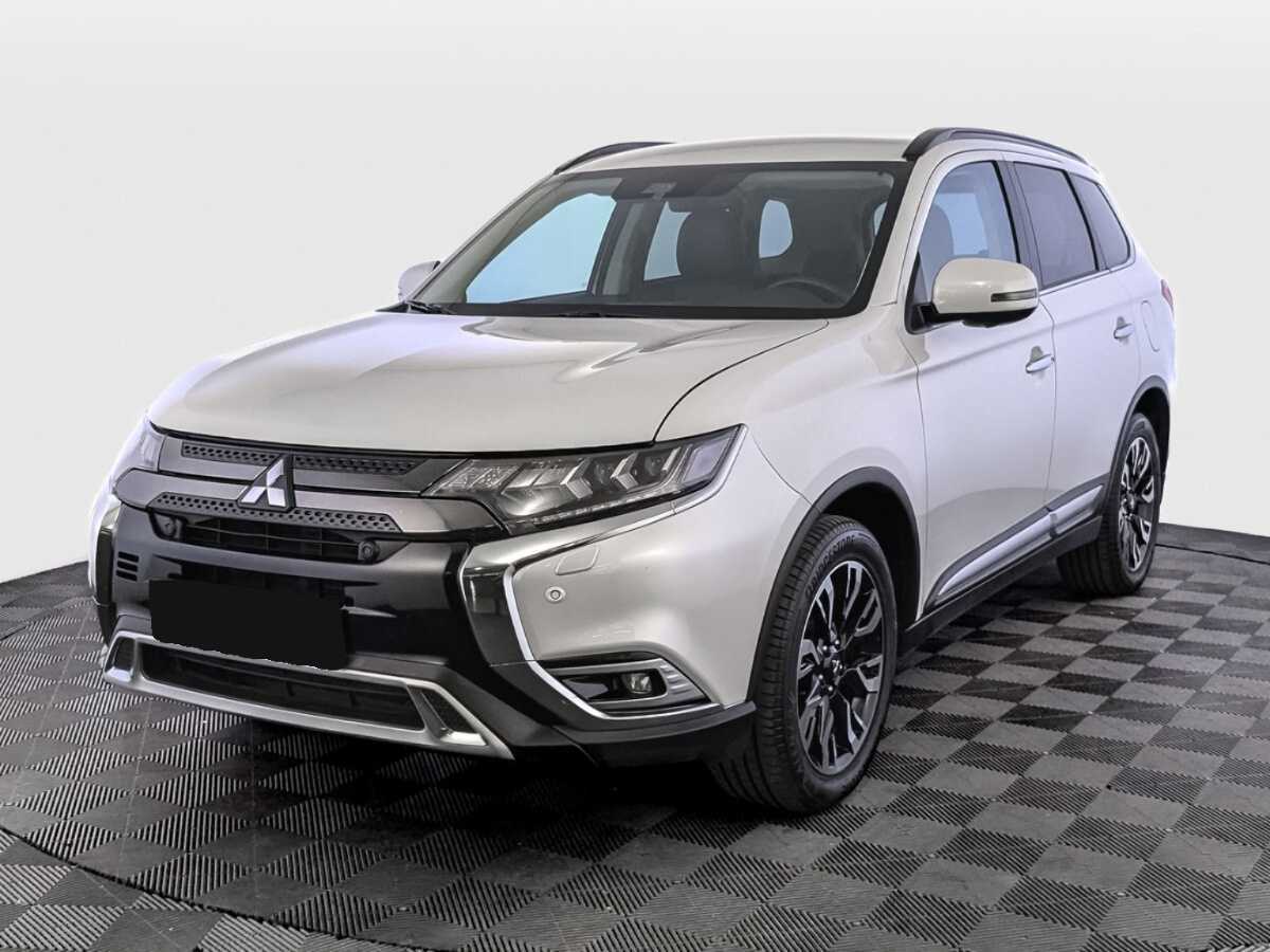 Mitsubishi Outlander 2021 года с пробегом. Посмотреть фото
