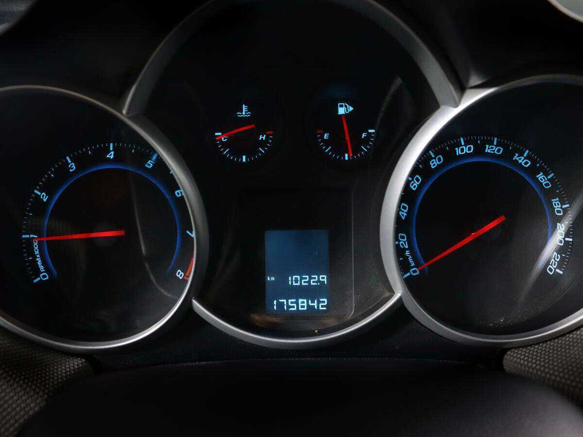 Chevrolet Cruze 2012 года с пробегом. Фото: #8