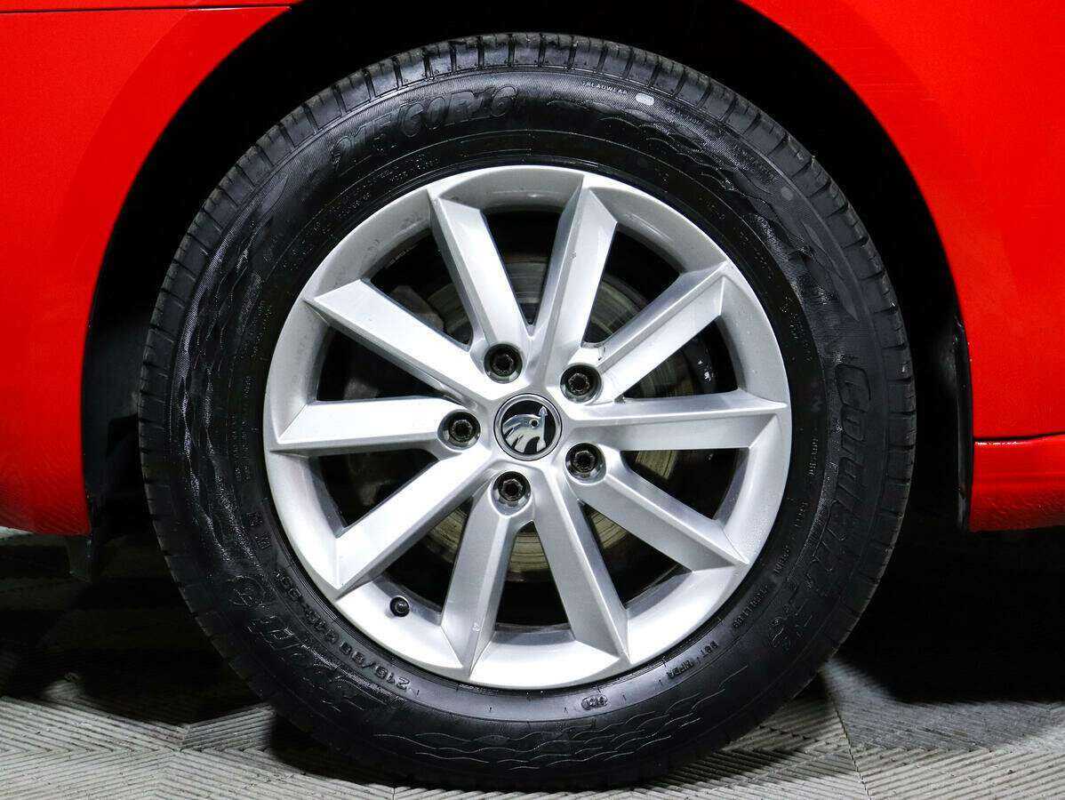 Skoda Octavia 2013 года с пробегом. Фото: #13