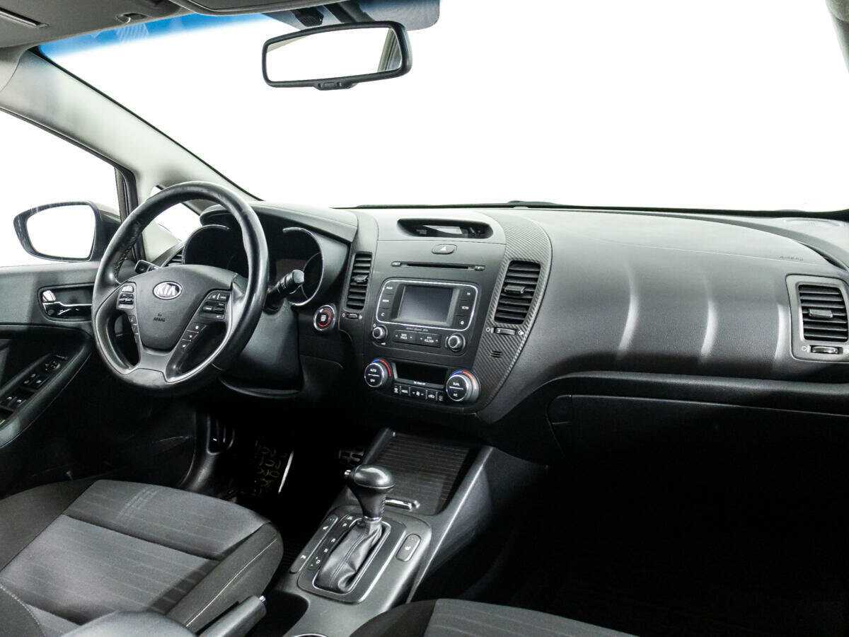 Kia Cerato 2015 года с пробегом. Фото: #8