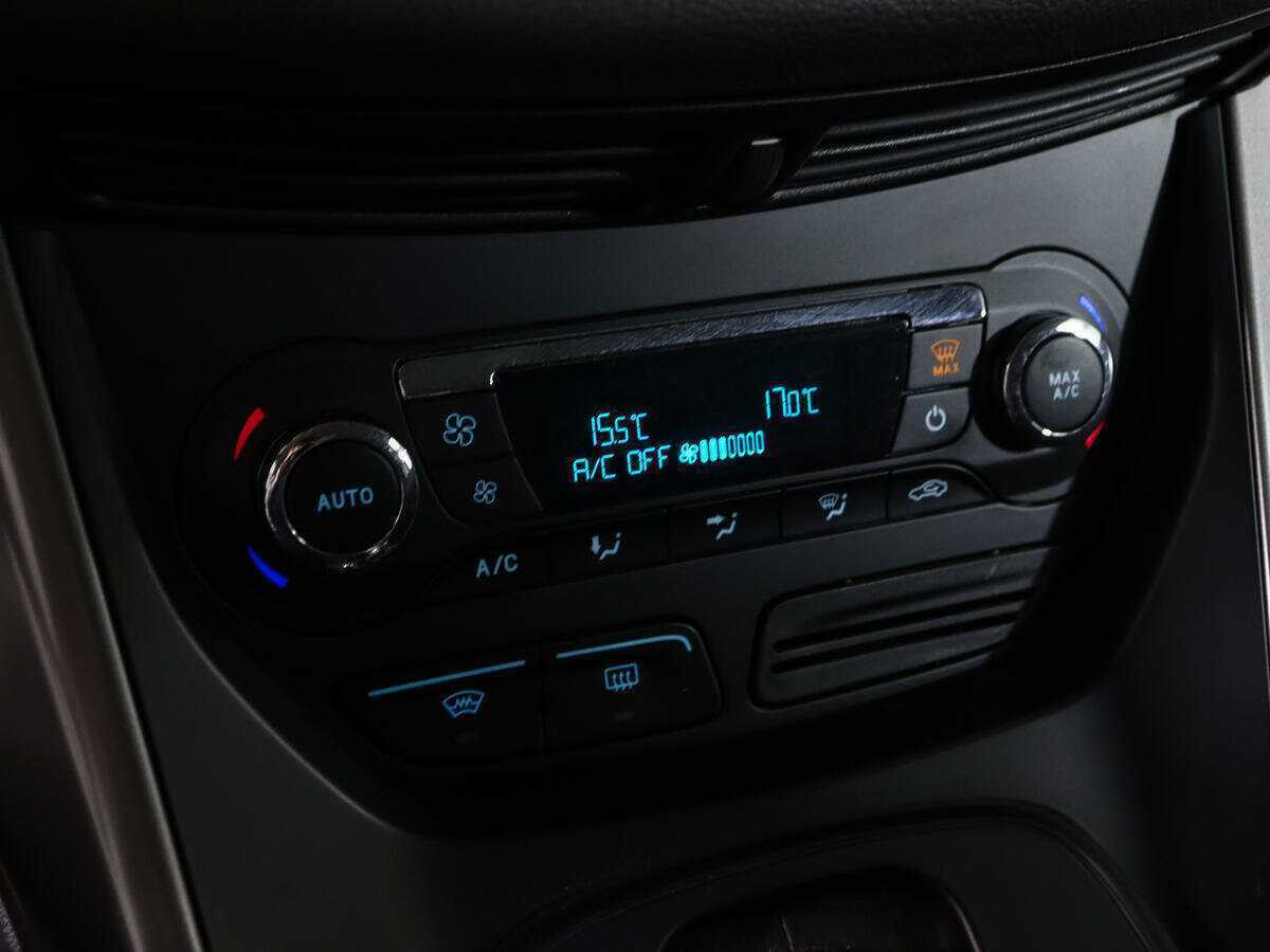 Ford Kuga 2015 года с пробегом. Фото: #14