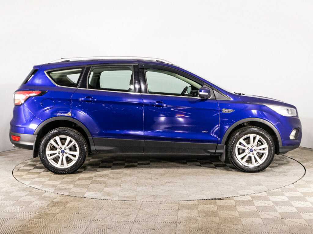 Ford Kuga 2017 года с пробегом. Фото: #3