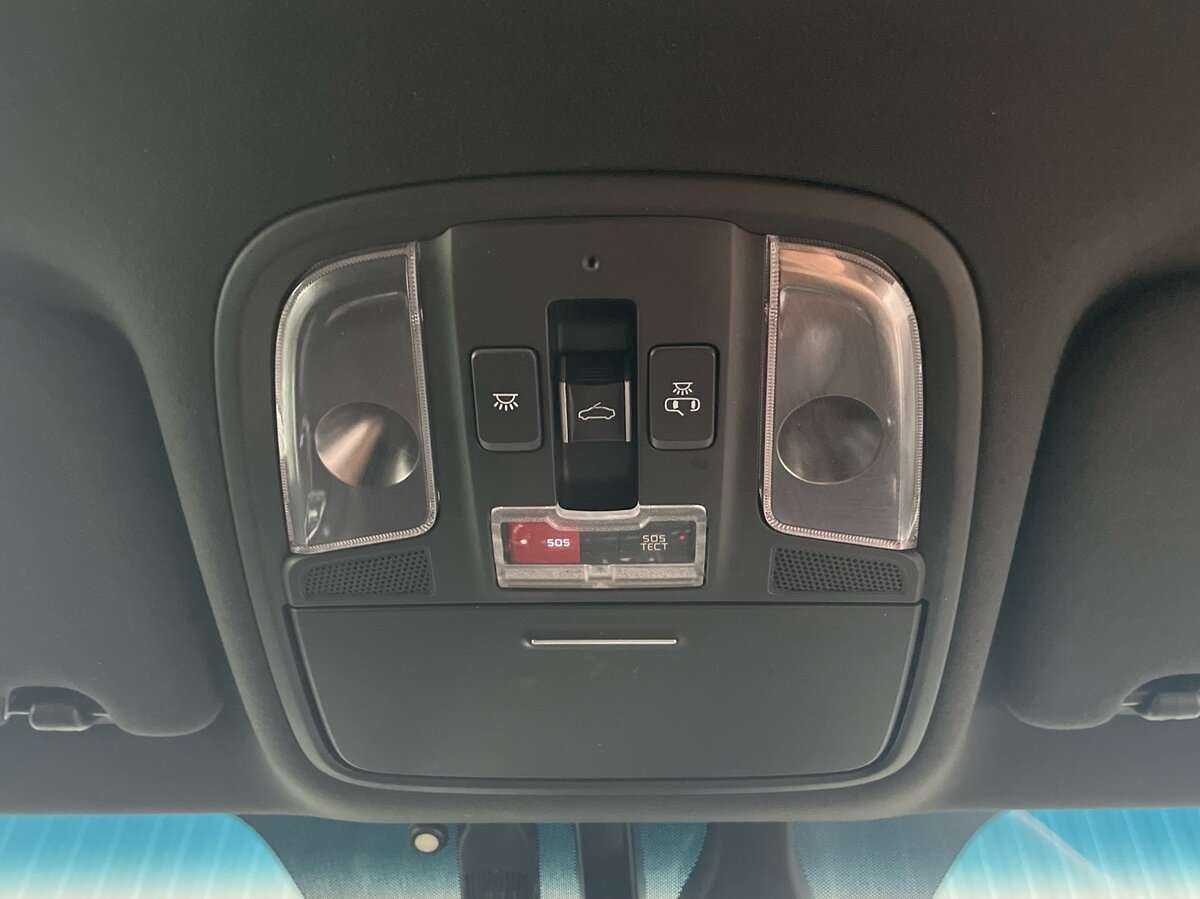 Kia Optima 2018 года с пробегом. Фото: #16