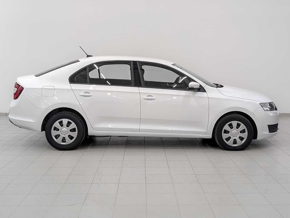 Skoda Rapid 2017 года с пробегом. Фото: #3