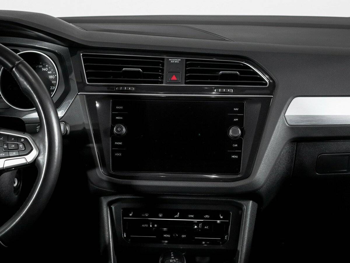 Volkswagen Tiguan 2021 года с пробегом. Фото: #12