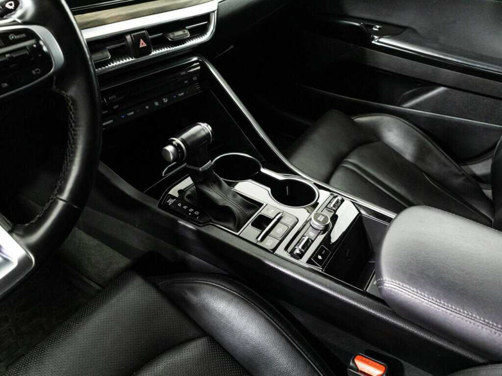 Kia K5 2021 года с пробегом. Фото: #15