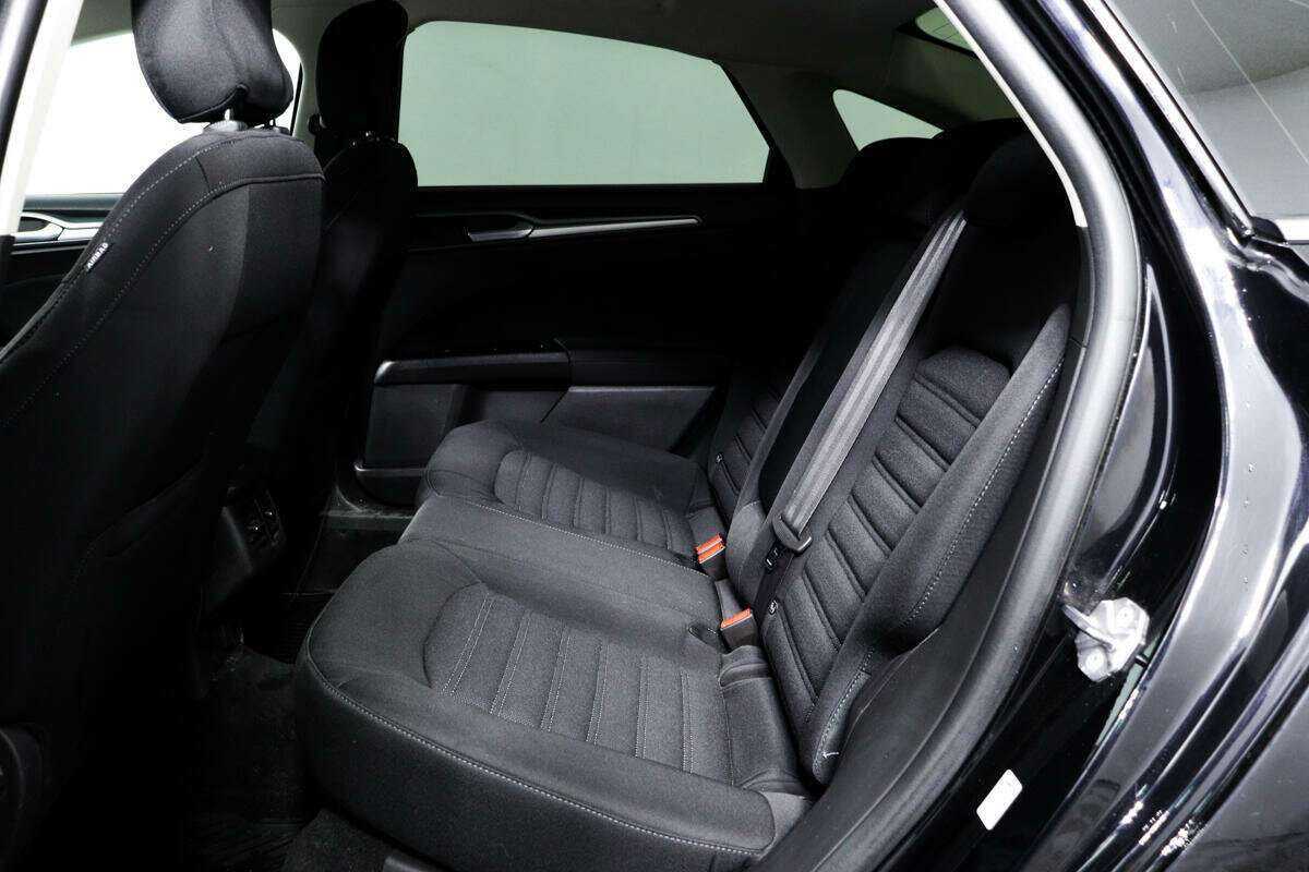 Ford Mondeo 2019 года с пробегом. Фото: #11