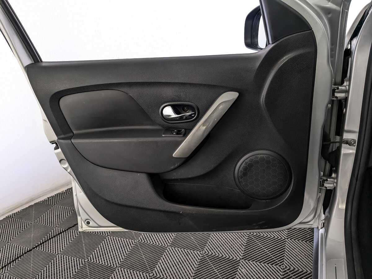 Renault Sandero 2019 года с пробегом. Фото: #14