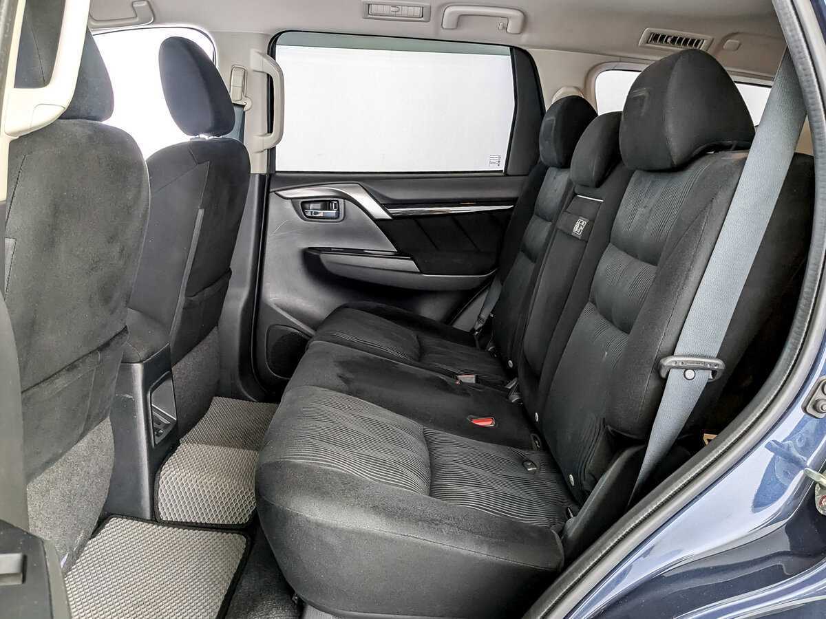 Mitsubishi Pajero Sport 2019 года с пробегом. Фото: #9