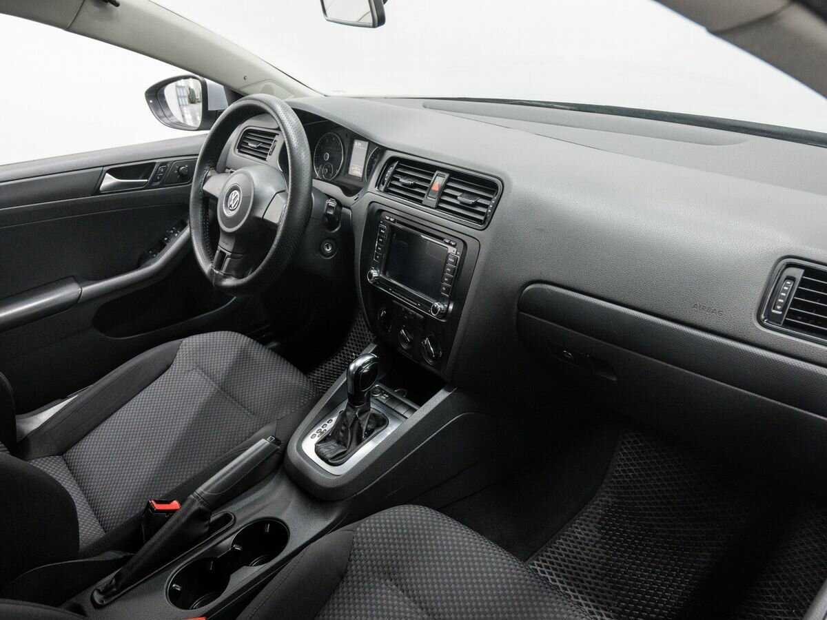 Volkswagen Jetta 2013 года с пробегом. Фото: #7