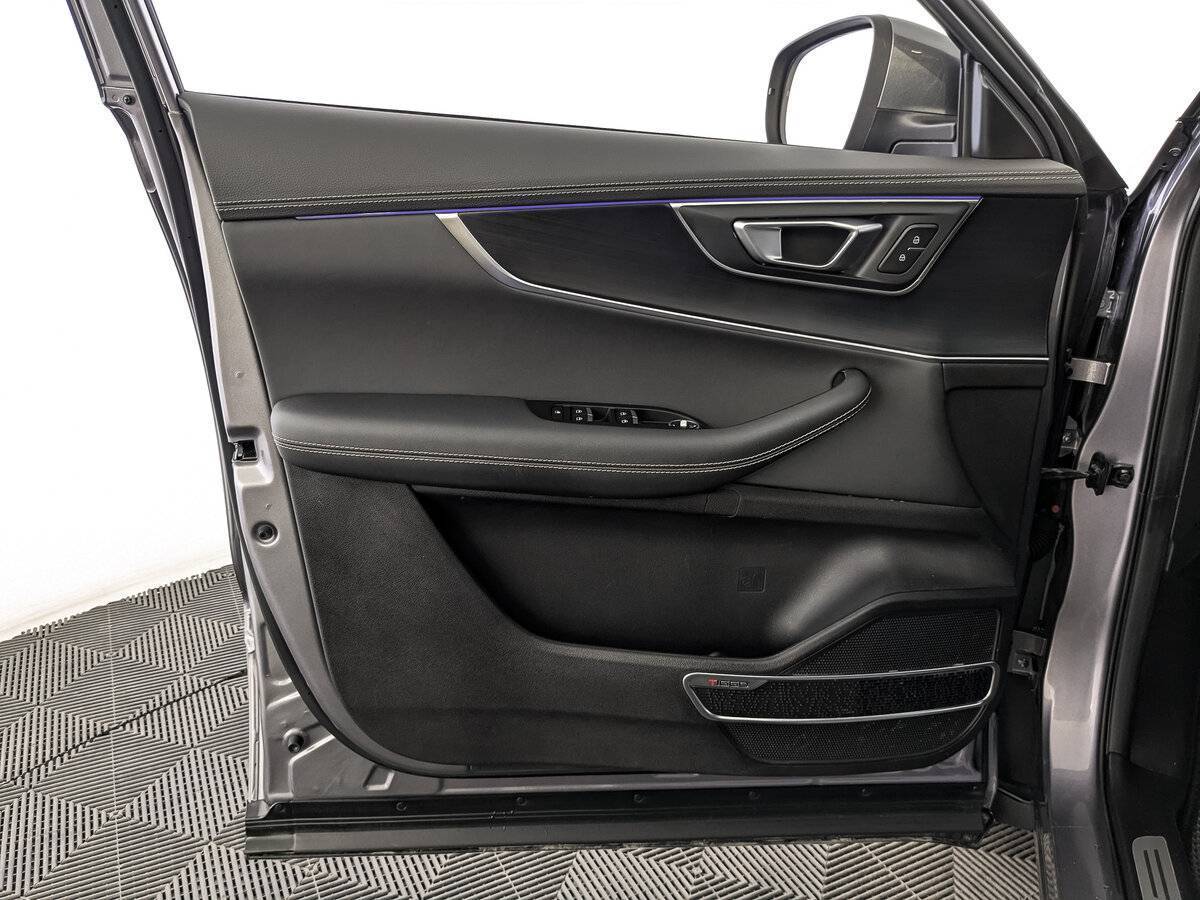 Chery Tiggo 8 2022 года с пробегом. Фото: #18