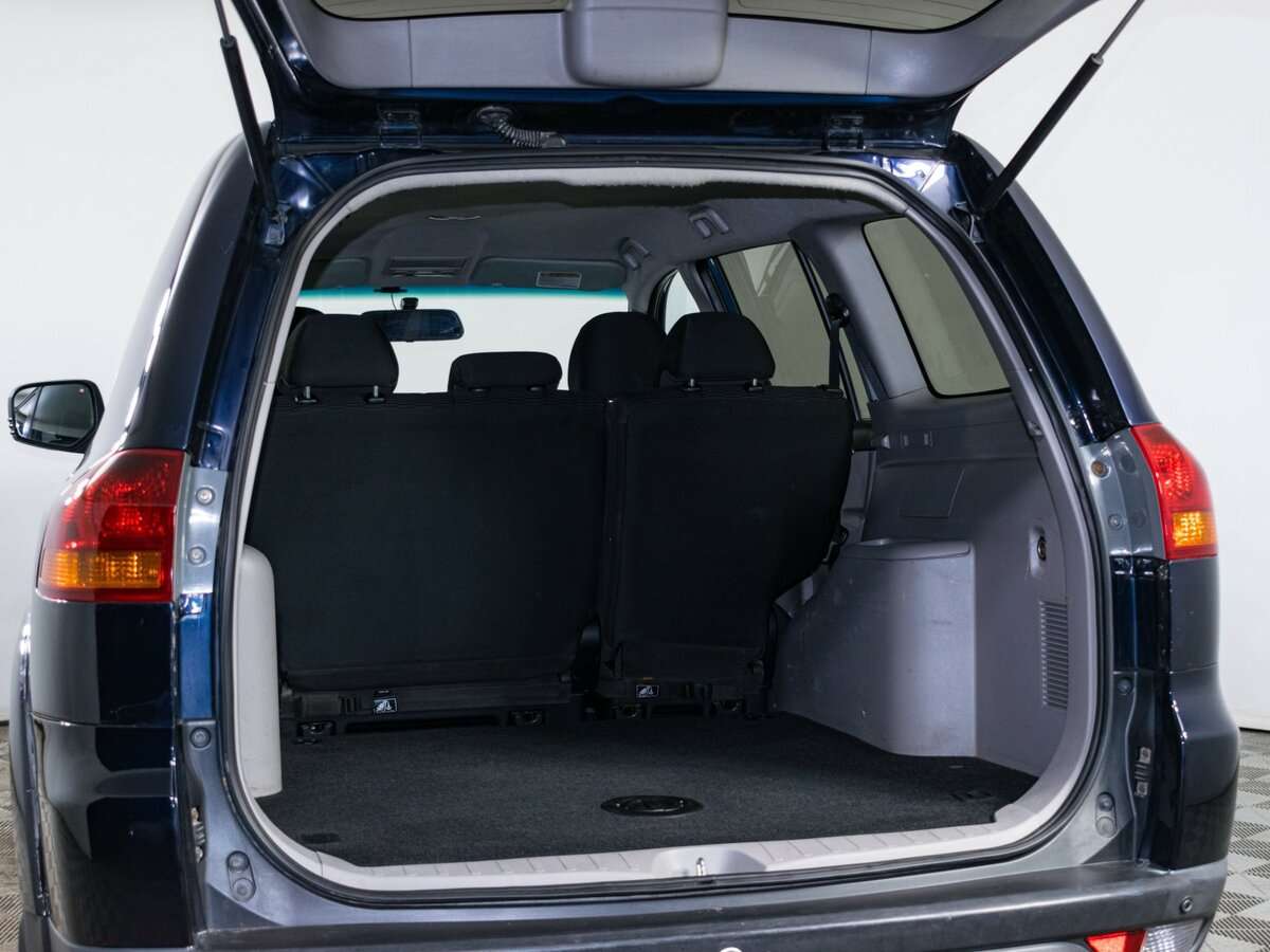 Mitsubishi Pajero Sport 2012 года с пробегом. Фото: #8