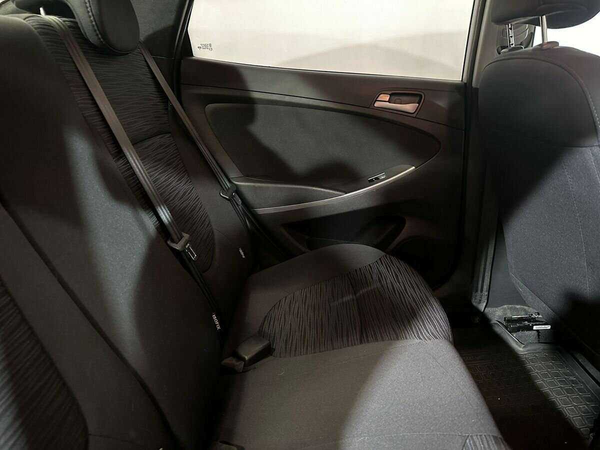 Hyundai Solaris 2015 года с пробегом. Фото: #11