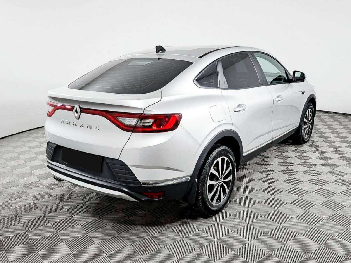 Renault Arkana 2021 года с пробегом. Фото: #3