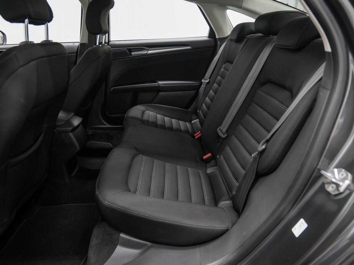 Ford Mondeo 2017 года с пробегом. Фото: #10