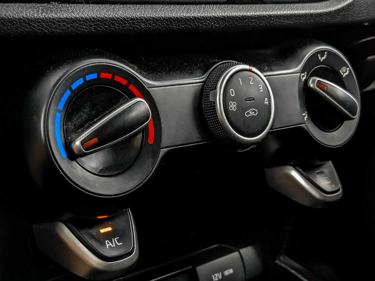 Kia Rio 2019 года с пробегом. Фото: #20