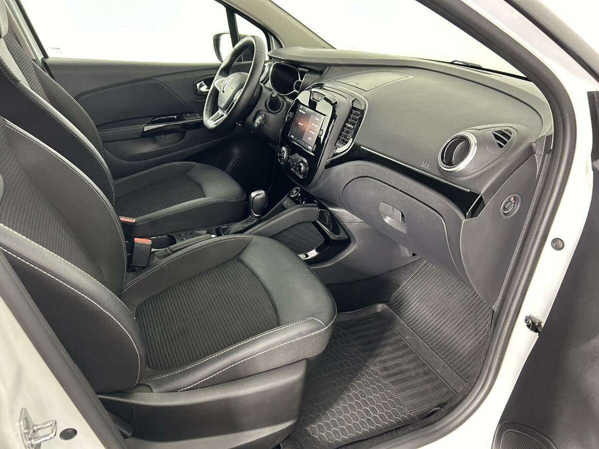 Renault Kaptur 2020 года с пробегом. Фото: #13