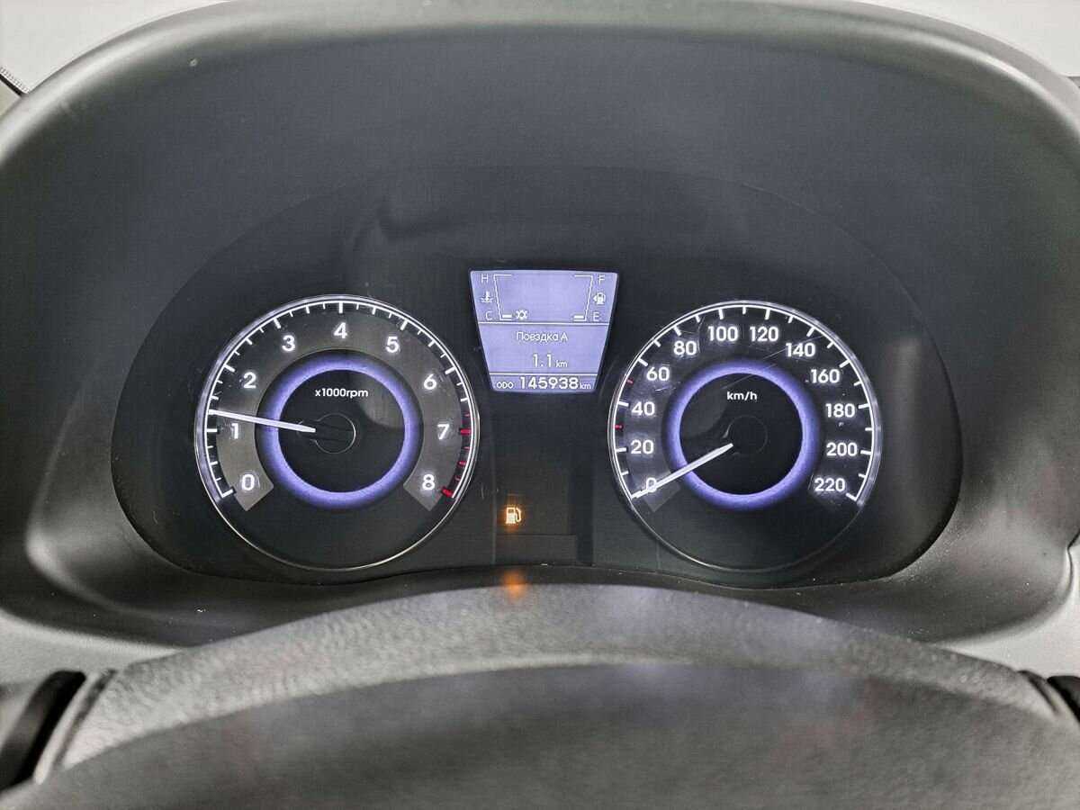 Hyundai Solaris 2012 года с пробегом. Фото: #8