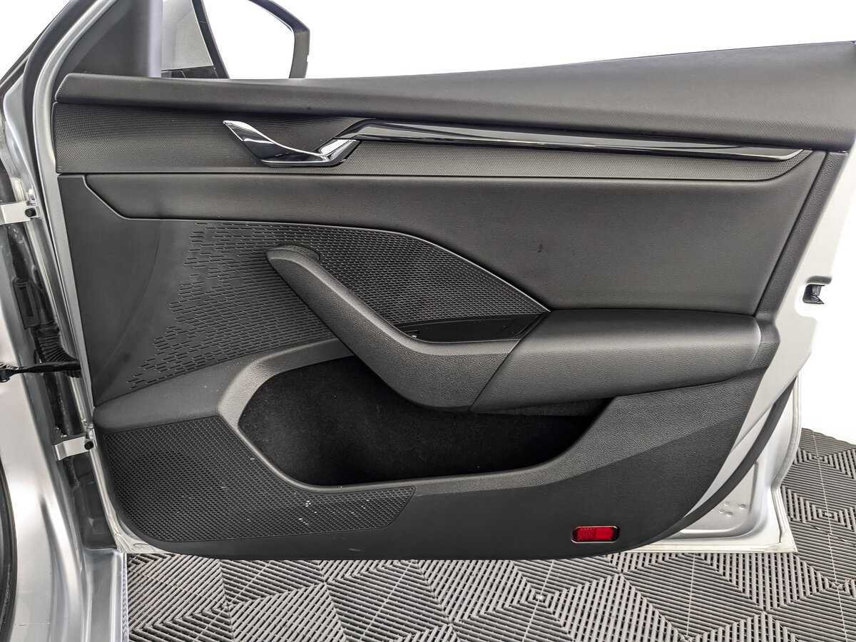 Skoda Octavia 2021 года с пробегом. Фото: #20