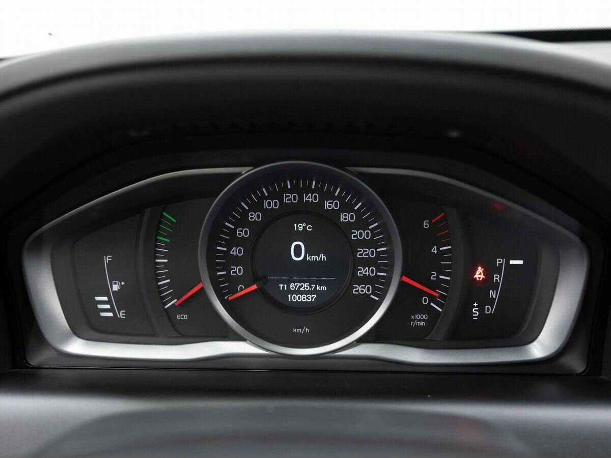 Volvo XC60 2017 года с пробегом. Фото: #16