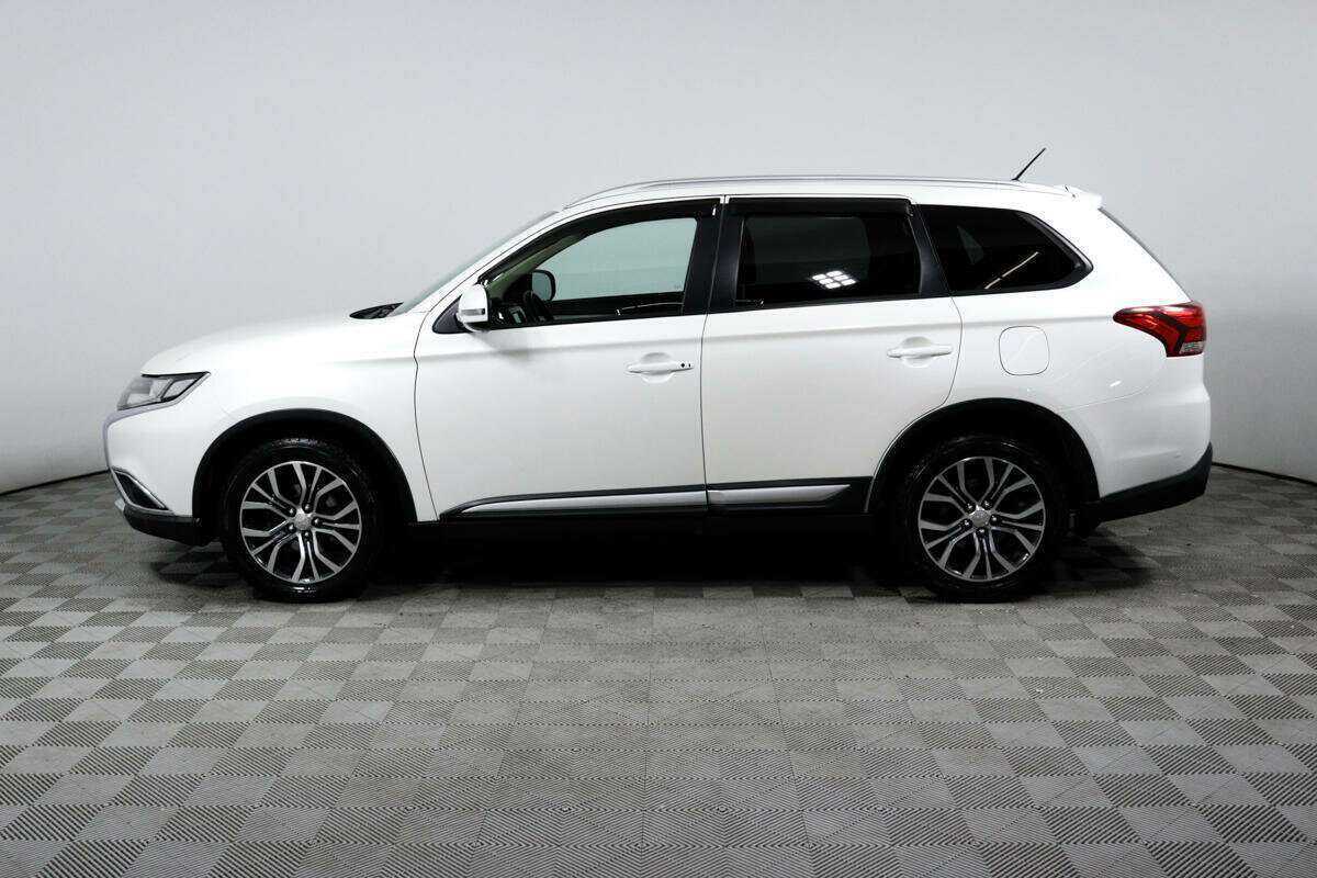 Mitsubishi Outlander 2015 года с пробегом. Фото: #7