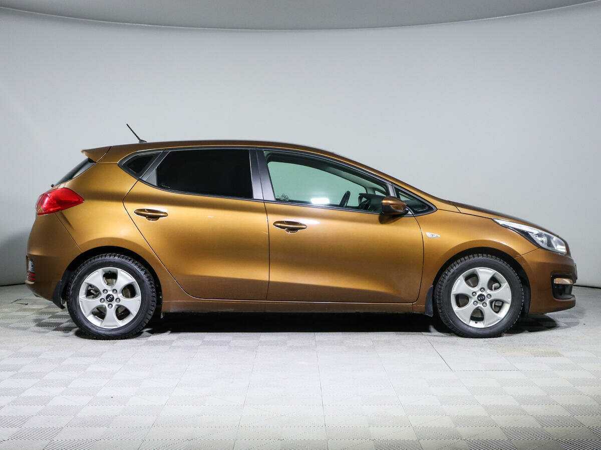 Kia Ceed 2015 года с пробегом. Фото: #3