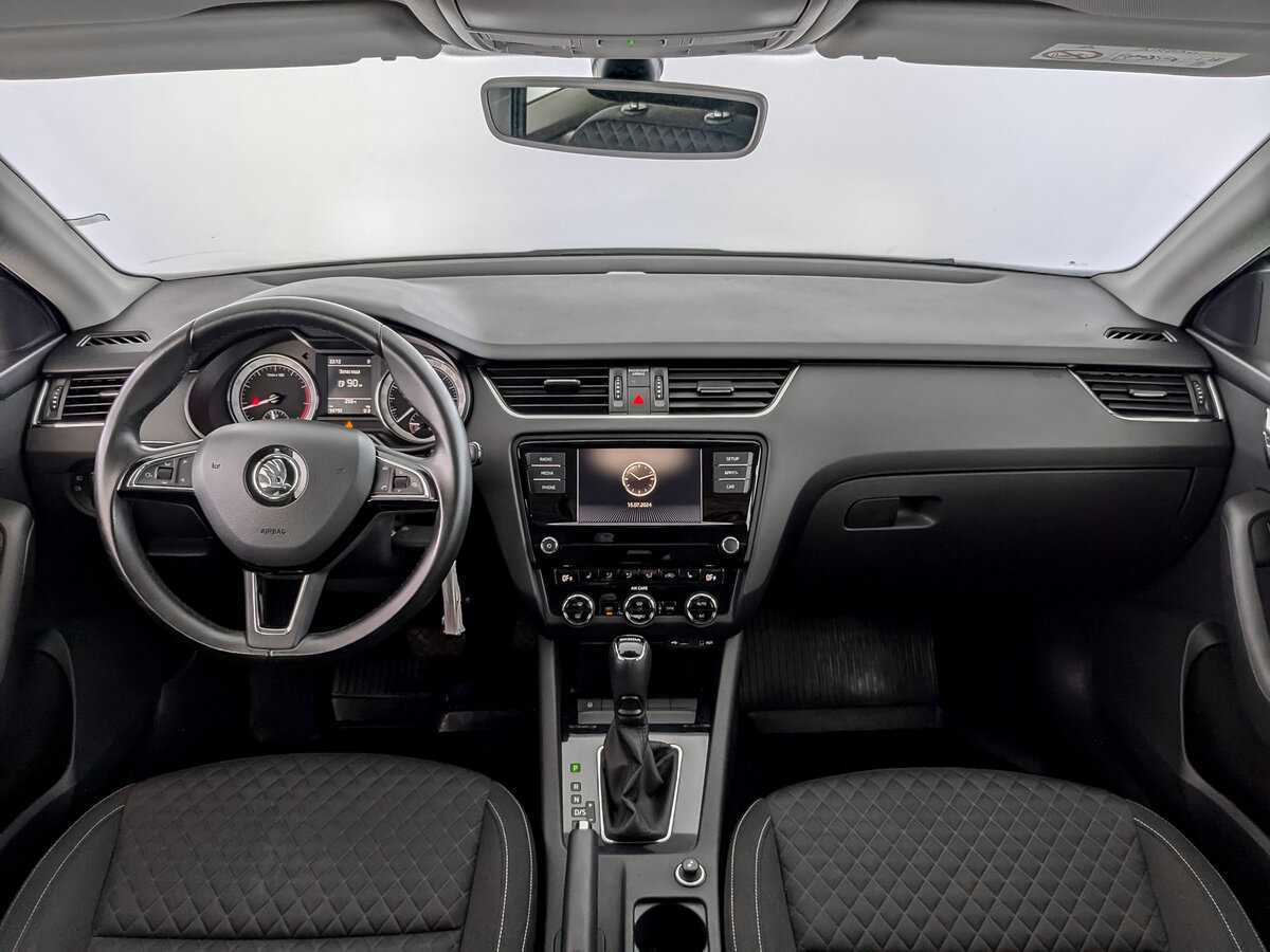 Skoda Octavia 2017 года с пробегом. Фото: #11
