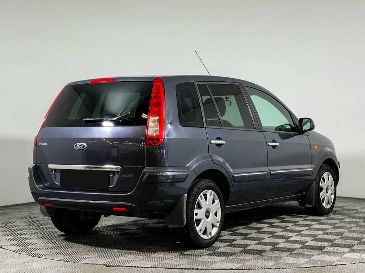 Ford Fusion 2012 года с пробегом. Фото: #3