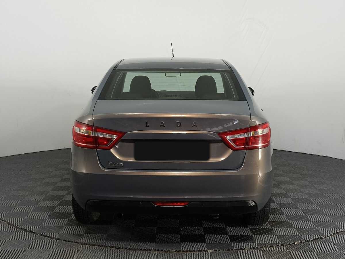 Lada (ВАЗ) Vesta 2017 года с пробегом. Фото: #4