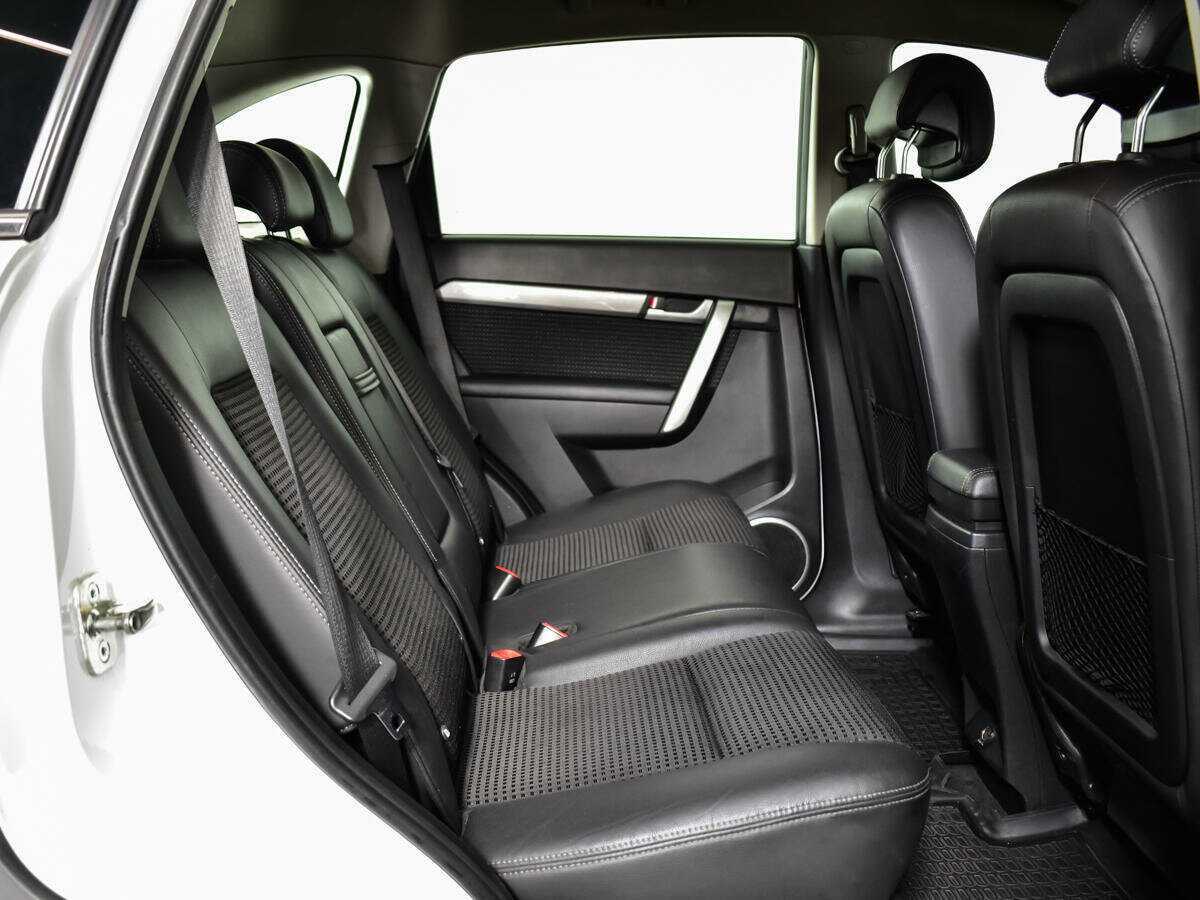 Chevrolet Captiva 2012 года с пробегом. Фото: #9