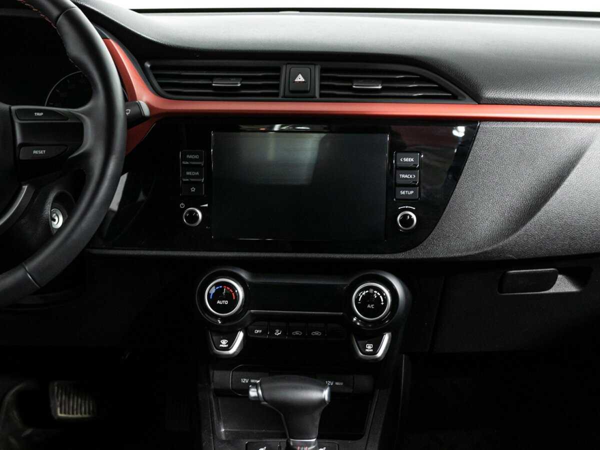 Kia Rio 2021 года с пробегом. Фото: #13