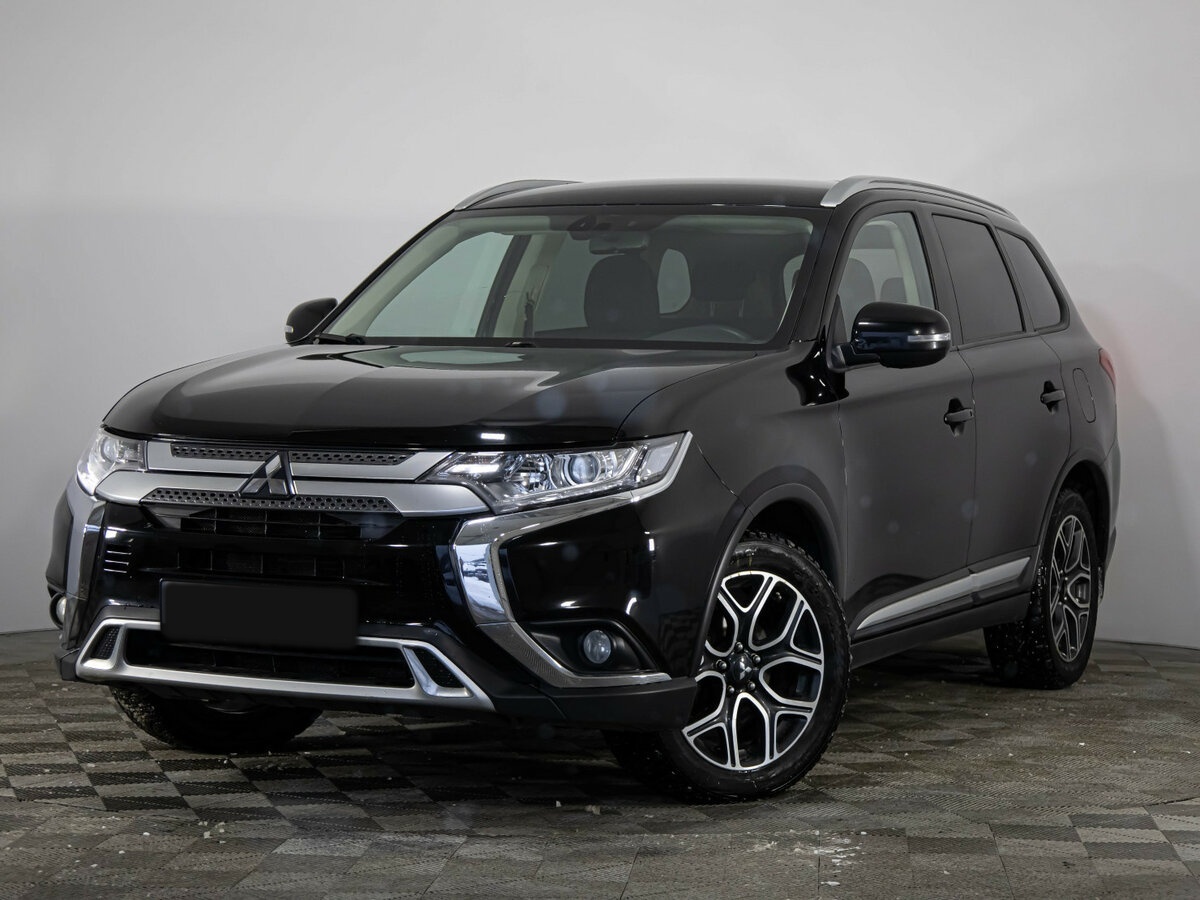 Mitsubishi Outlander 2019 года с пробегом. Посмотреть фото