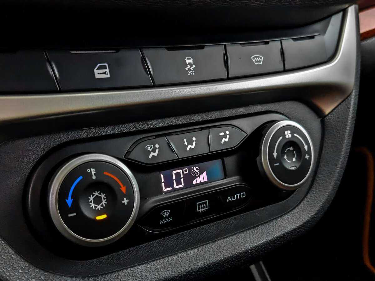 Lada (ВАЗ) Vesta 2019 года с пробегом. Фото: #21