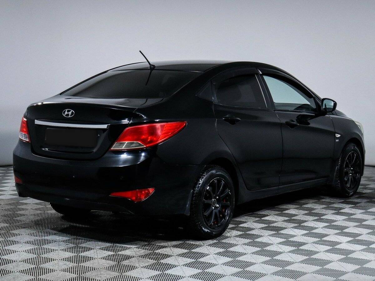 Hyundai Solaris 2015 года с пробегом. Фото: #3