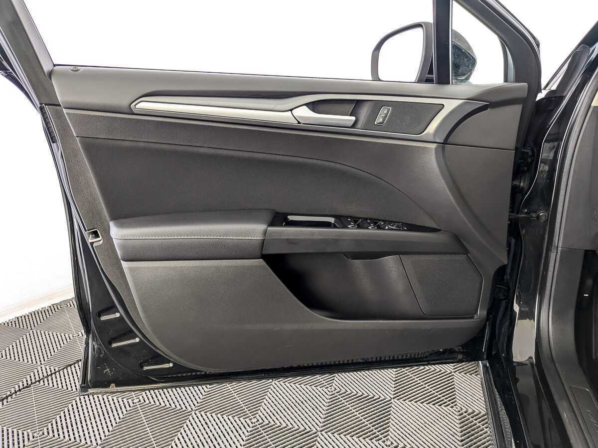 Ford Mondeo 2017 года с пробегом. Фото: #13