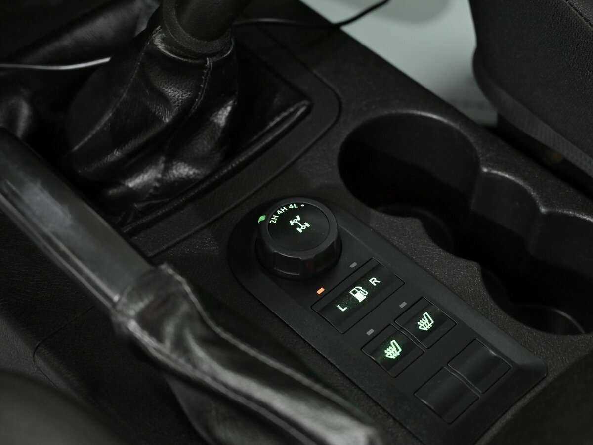 УАЗ Patriot 2015 года с пробегом. Фото: #8