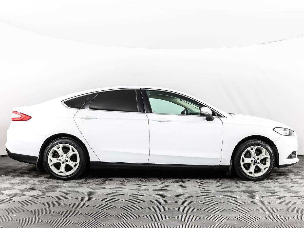 Ford Mondeo 2016 года с пробегом. Фото: #3