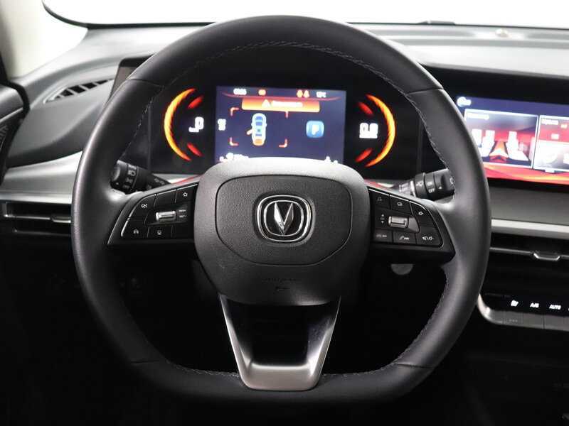 Changan CS35 Plus 2023 года с пробегом. Фото: #10