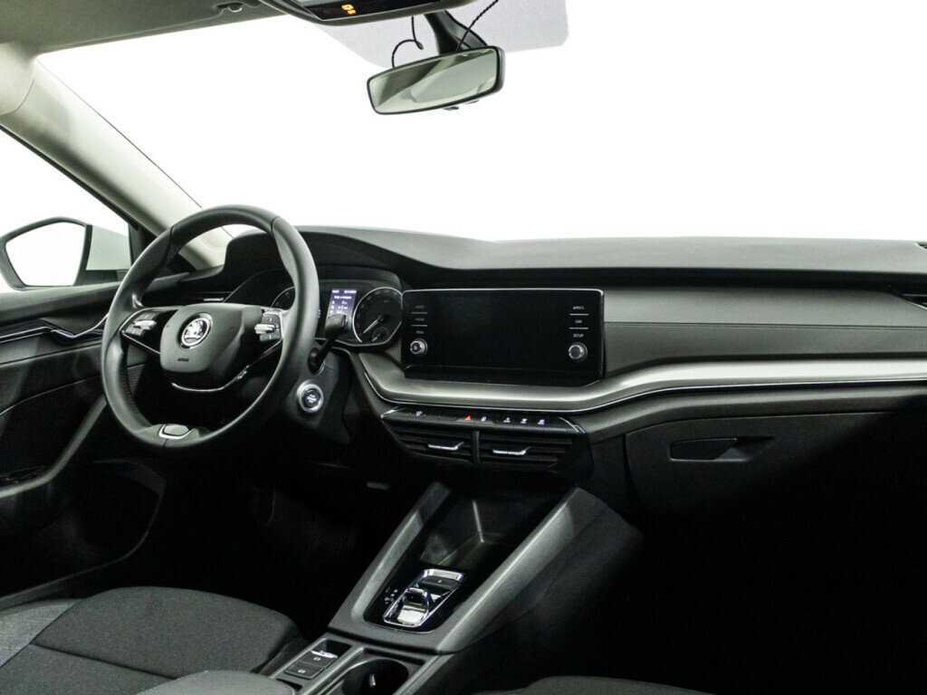 Skoda Octavia 2021 года с пробегом. Фото: #8