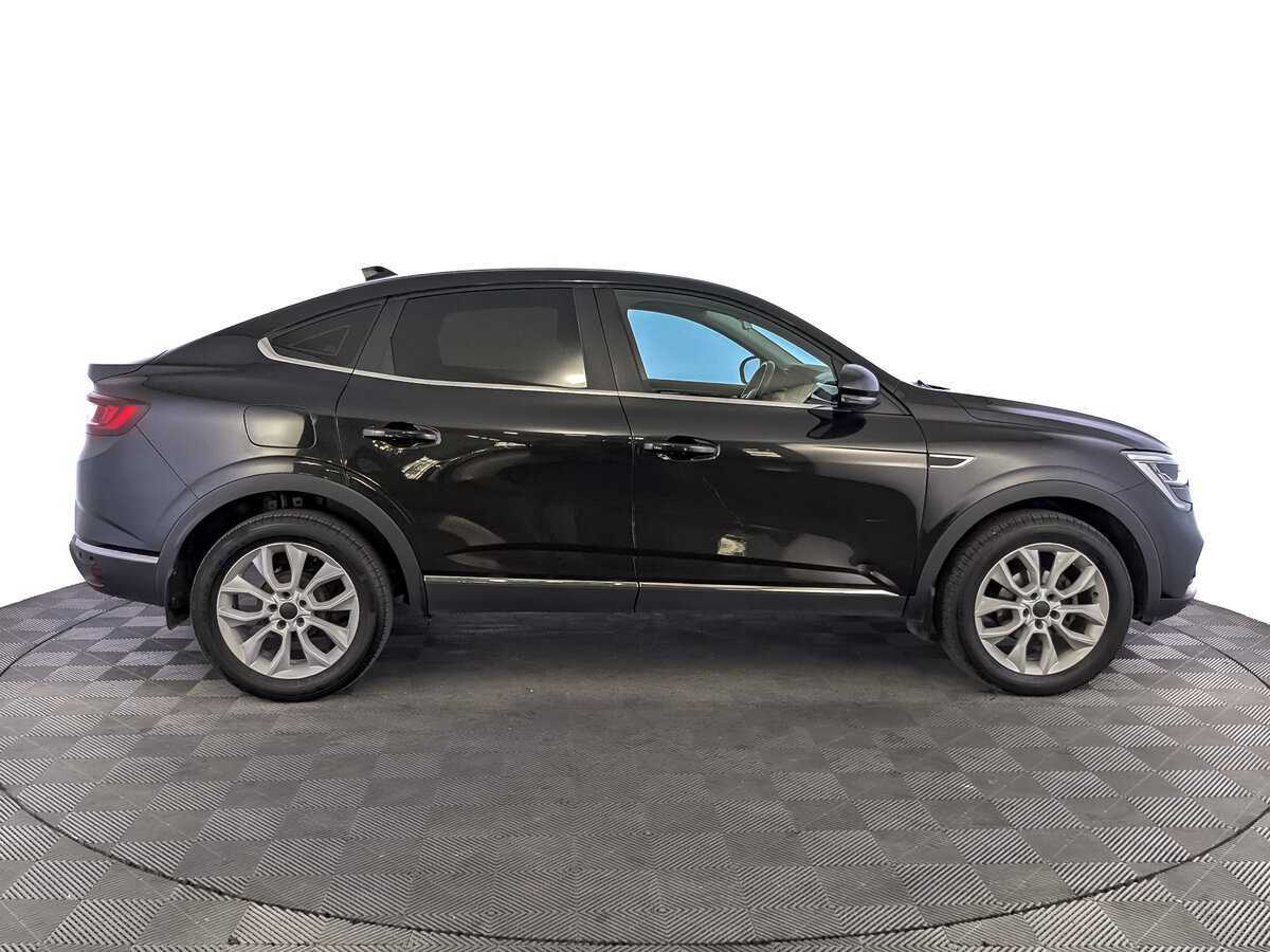 Renault Arkana 2021 года с пробегом. Фото: #3